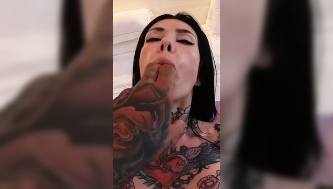 I need you to play with my pussy